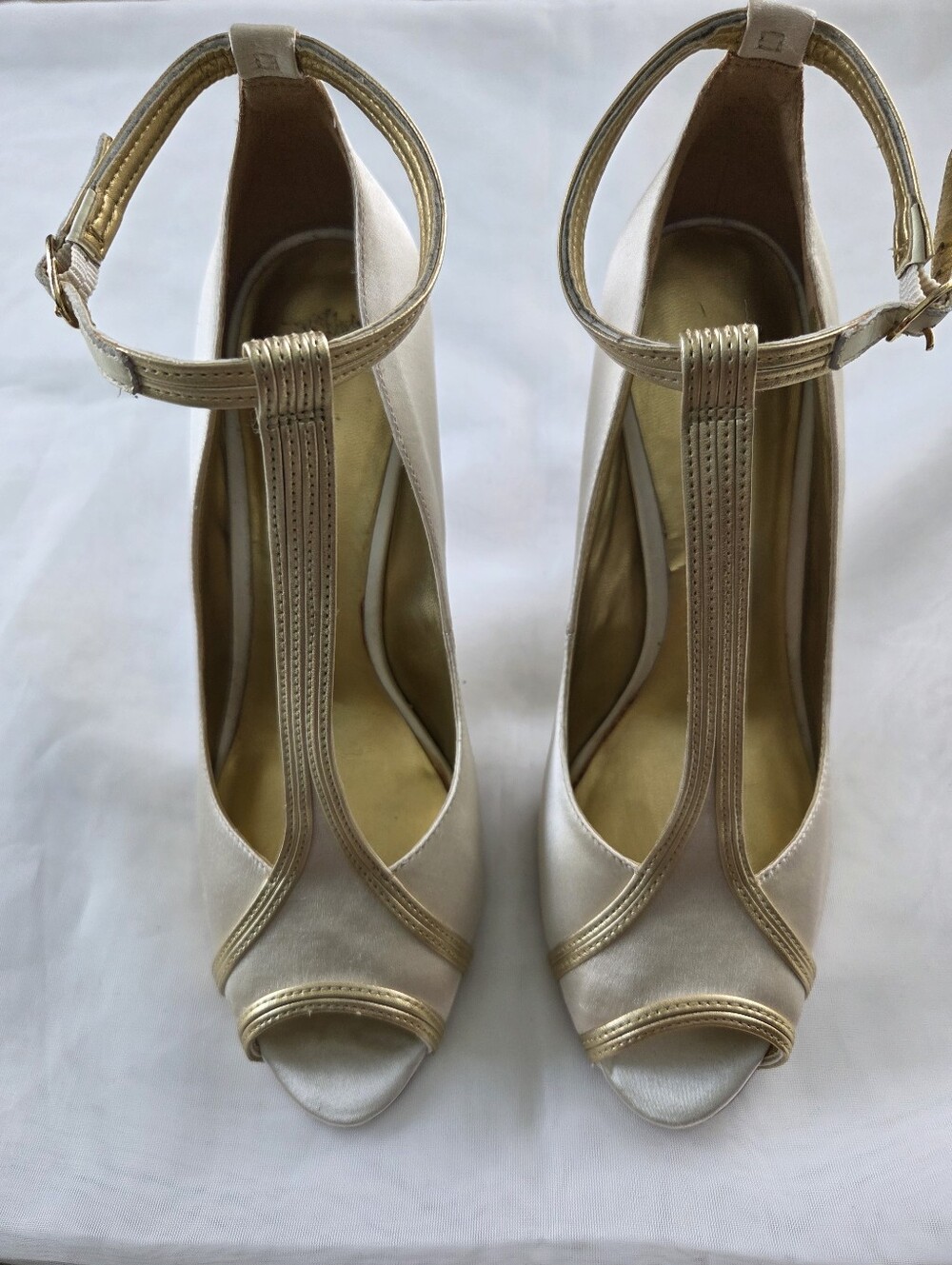 Nine‎ West Ivory and Gold T-Strap Peep Toe Heels